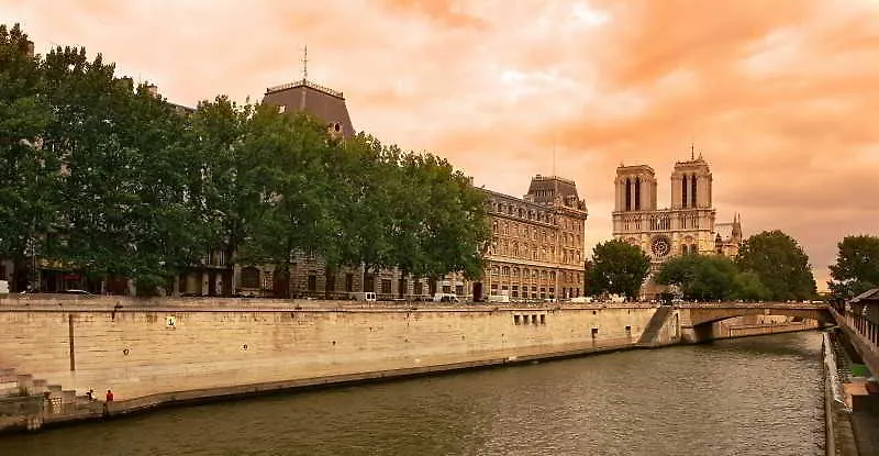 Passy Eiffel 3*