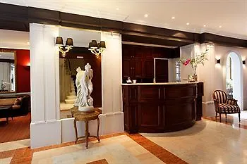 Hotel Passy Eiffel Parijs