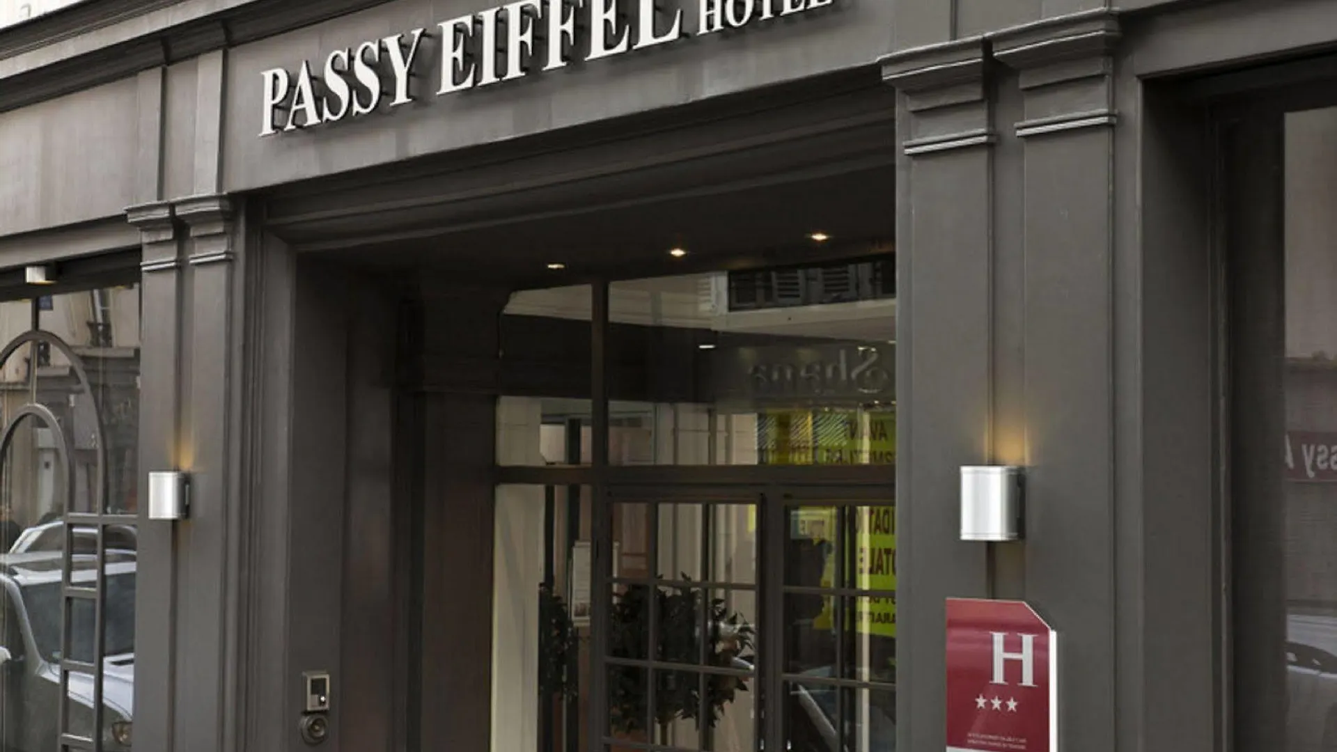 Passy Eiffel 3*