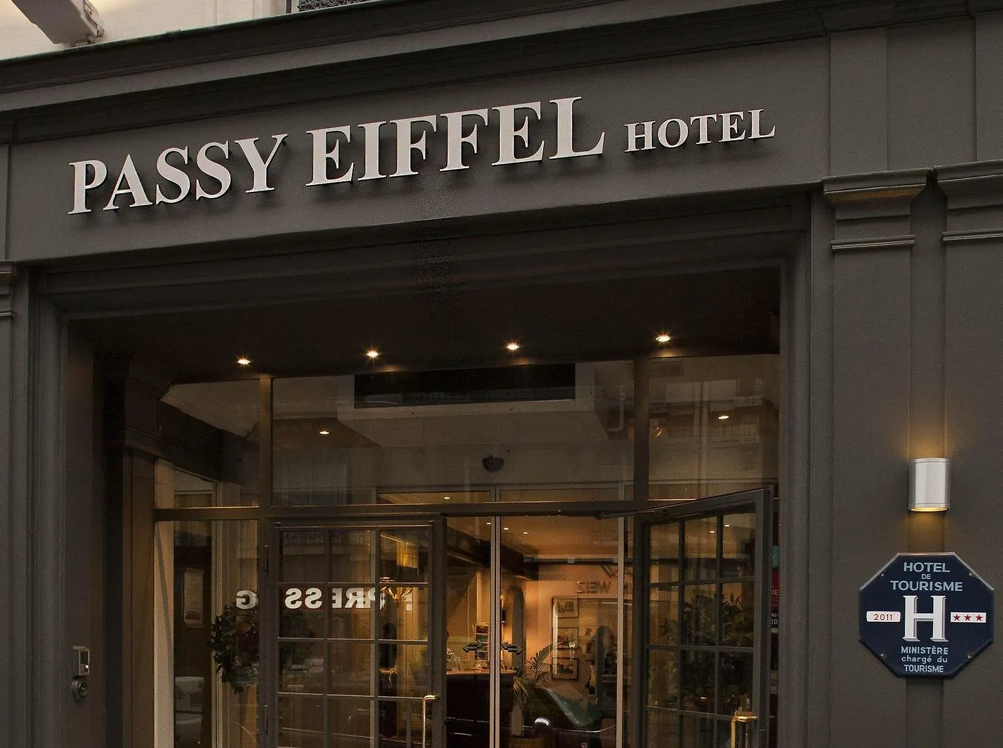 Passy Eiffel Hotel Paryż
